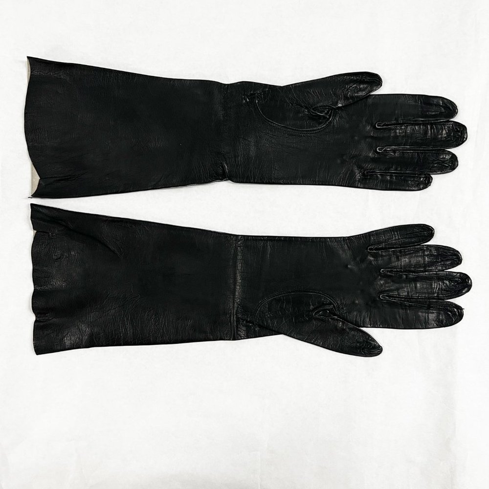 Sophisticated Black Leather Women's Gloves